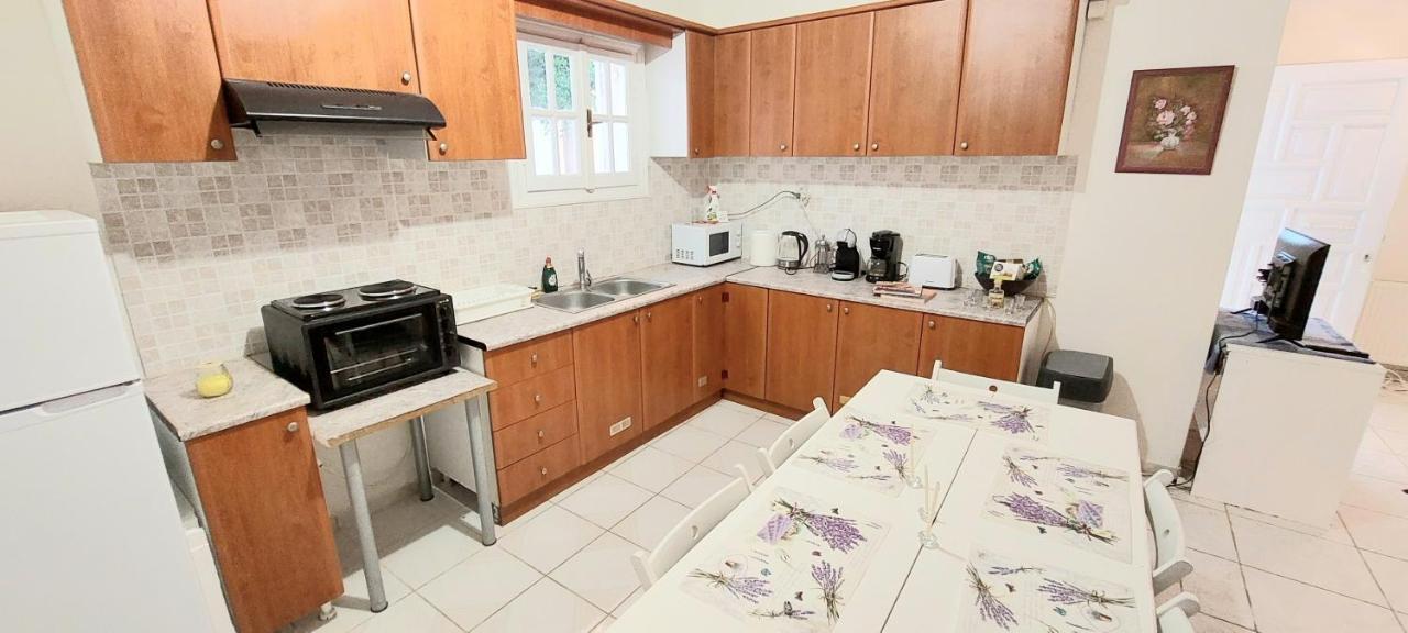 The Athenian Riviera Summer Nest Apartment Anavyssos Bagian luar foto